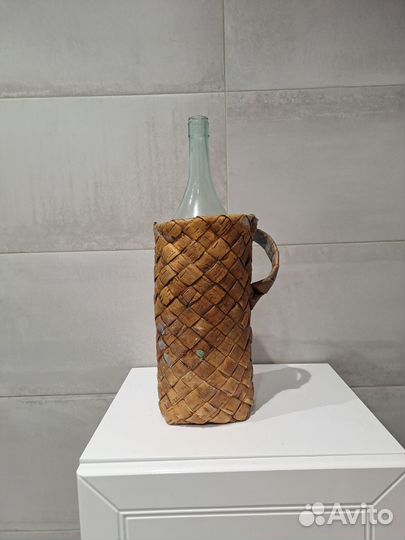 Корзина и четверть