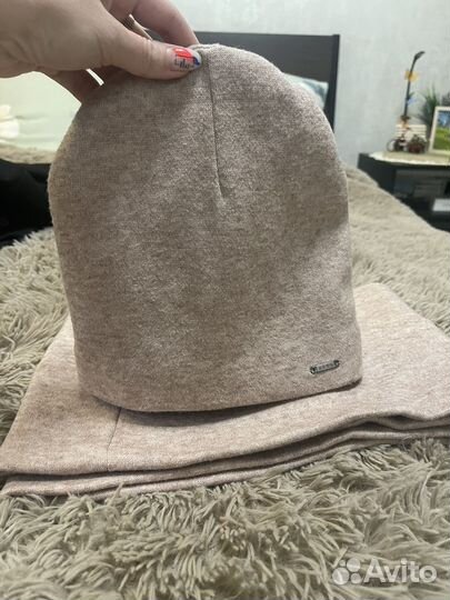 Комплект шапка и снуд женский