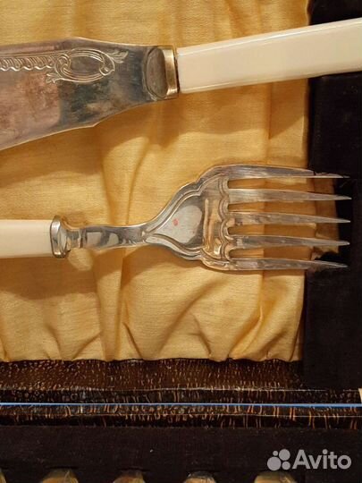 Набор столовых приборов