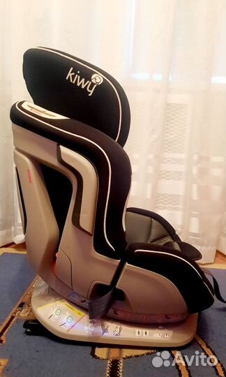 Детское автокресло Kiwy Noah (SF012) Carbon