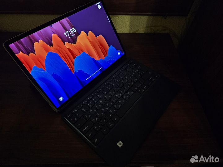 Планшет samsung galaxy s7 plus с клавиатурой