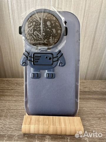 Чехол на iPhone 14 pro с крышкой-защитой камеры