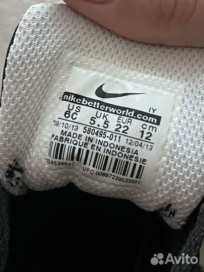 Кроссовки nike