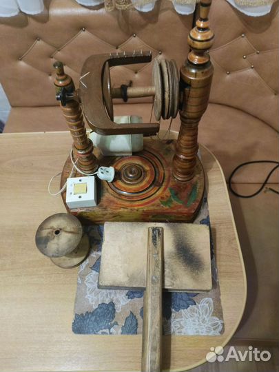 Электрическая прялка для шерсти