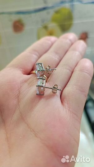 Новые серьги