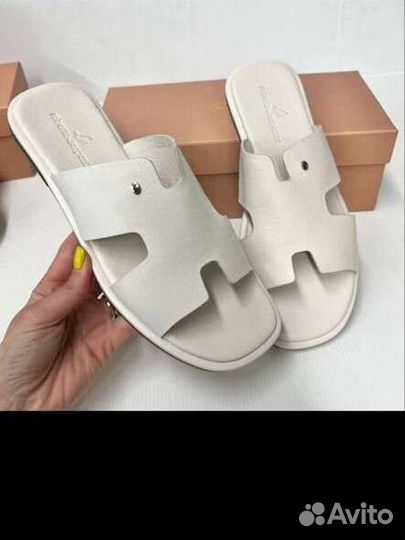 Шлепанцы Roberto serpentine