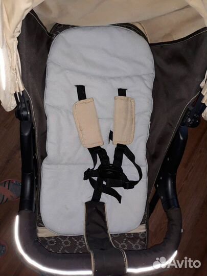 Коляска прогулочная