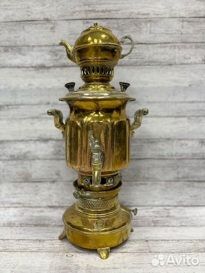 Самовар старинный на керосиновом подогреве