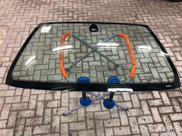 Лобовое стекло Bmw x5 e53 х5 е53