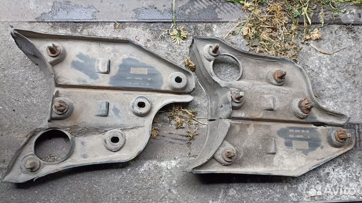 Защиты порогов и накладки арки колеса W210