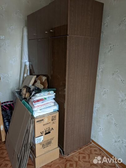 Шкаф сервант