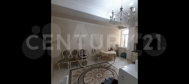 3-к. квартира, 72 м², 3/10 эт.