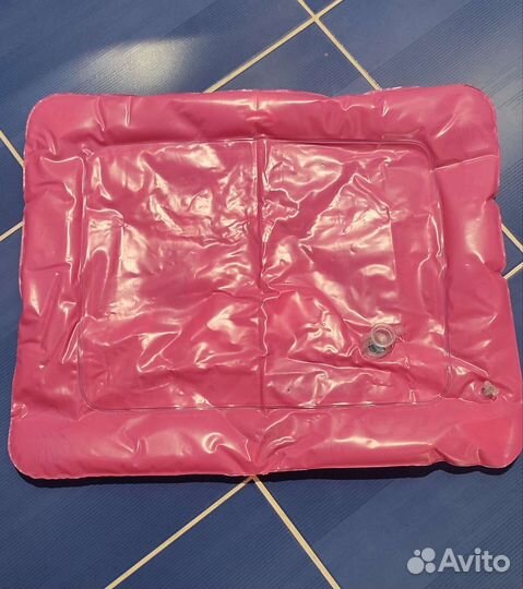 Надувной матрас и стульчик для купания