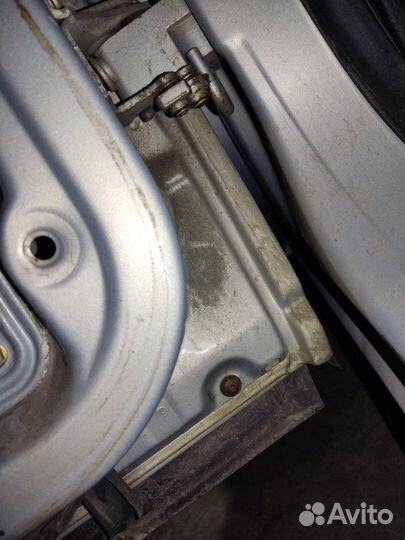 Дверь задняя левая Volkswagen Passat B5 седан 1.8T