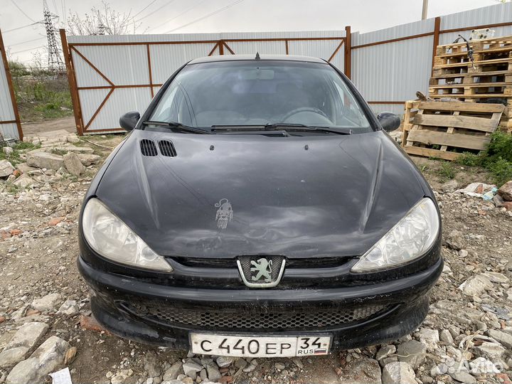 Разбор Peugeot 206 1.4 MT 2008