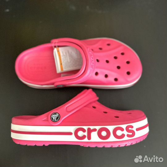 Crocs малиновый