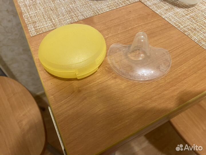 Накладки на грудь medela