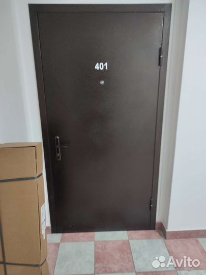 Дверь входная металлическая бу