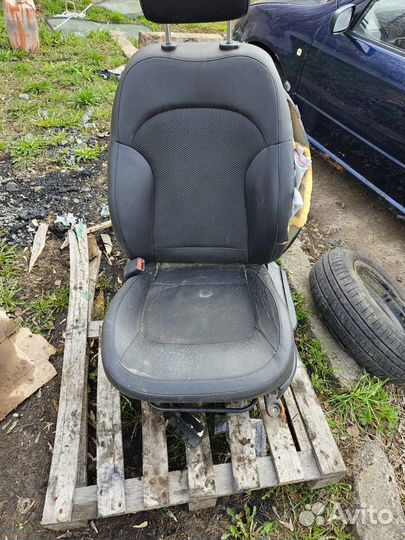 Сиденье водительское Hyundai ix35 2014