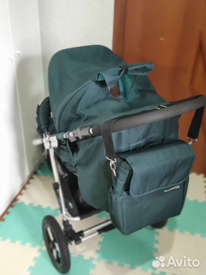 Прогулочная коляска bumbleride