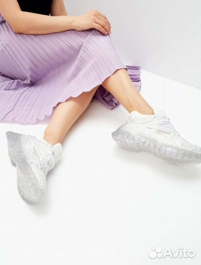 Кроссовки женские 36 размер новые Pinko