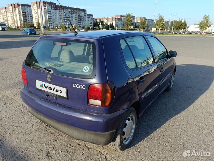 Volkswagen Polo 1.0 МТ, 1998, 333 000 км