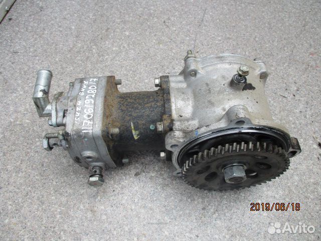 Компрессор воздушный одноцилиндровый isuzu 8981873