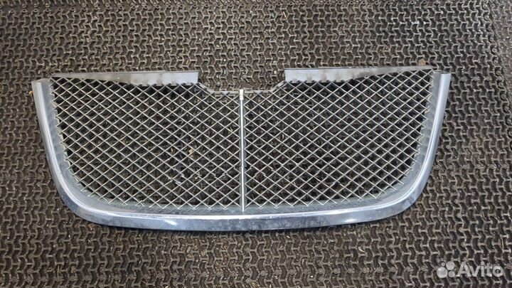 Решетка радиатора Chrysler Voyager, 2009