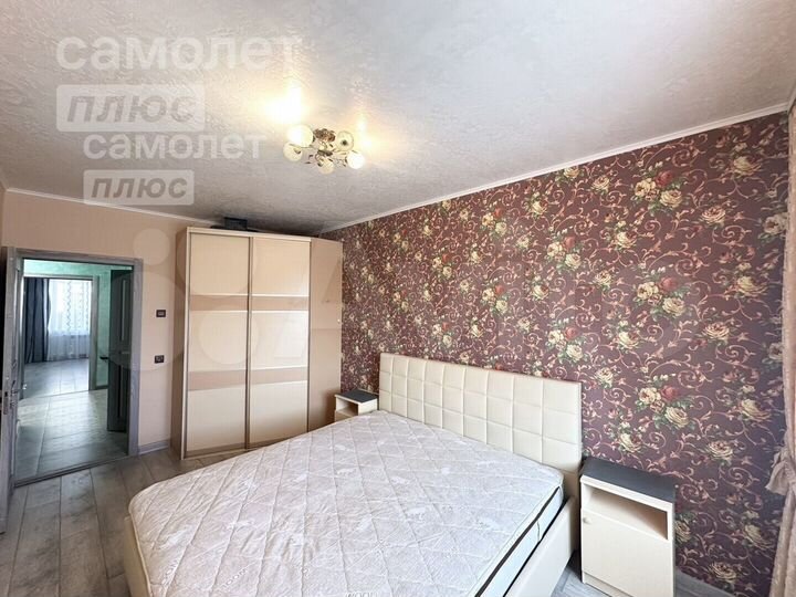 2-к. квартира, 58 м², 5/5 эт.