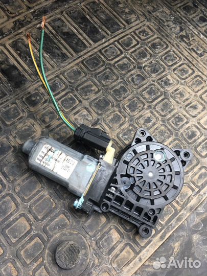 Стеклоподъемник Шевроле Круз (передний л