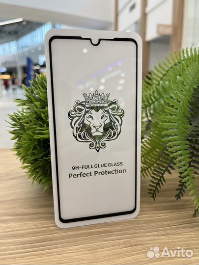 Защитное стекло на Huawei P30