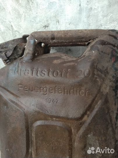 Канистра железная немецкая 20л