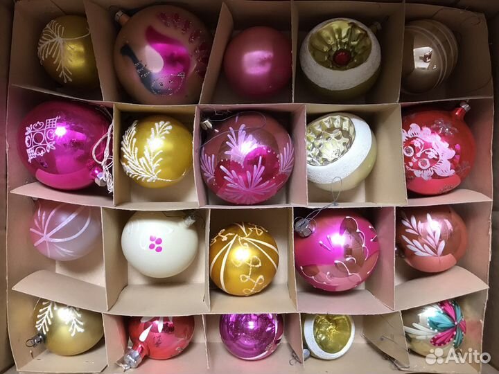 Елочные шары Стекло