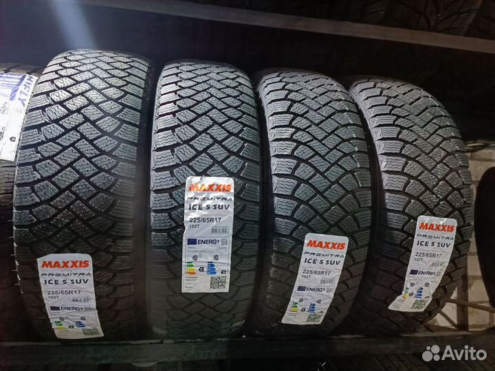 Maxxis Premitra Ice 5 SUV / SP5 225/65 R17