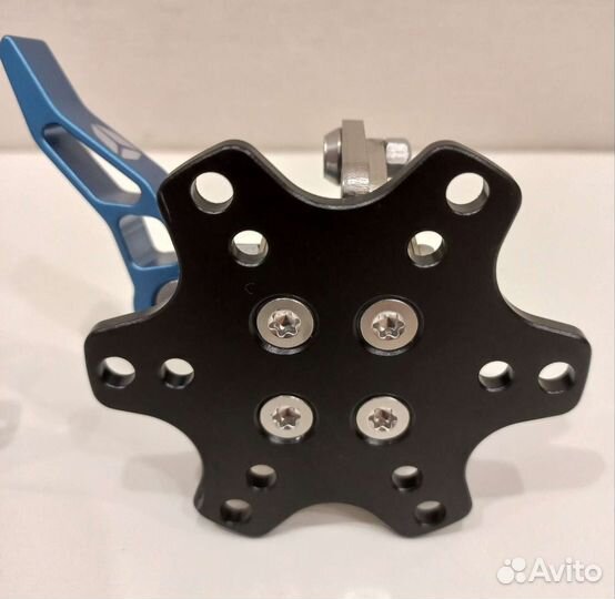 Cubecontrols Quick release для рулей, fanatec