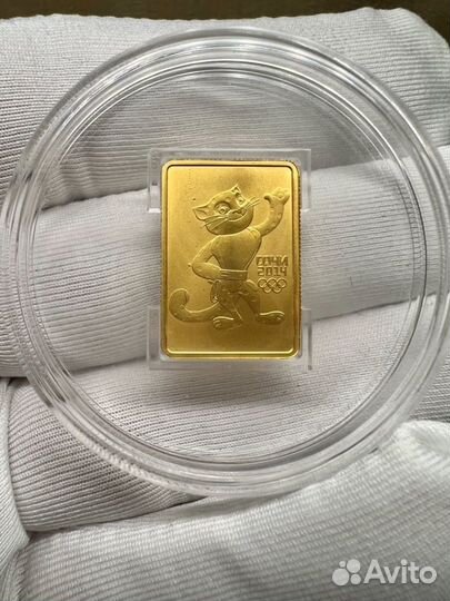 Золотая монета - слиток