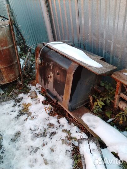 Гидробак автокрана