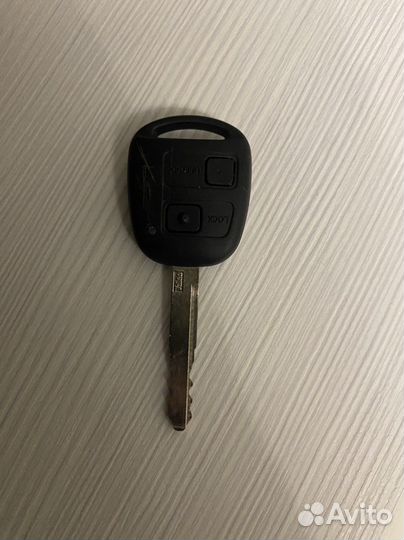 Ключ от Toyota raf 4