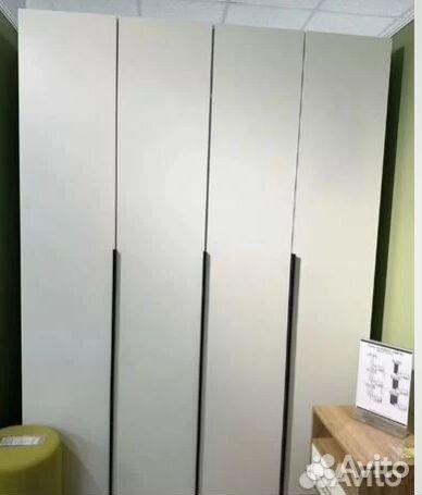 Шкаф распашной четырехдверный на 1600 Графит / Бел