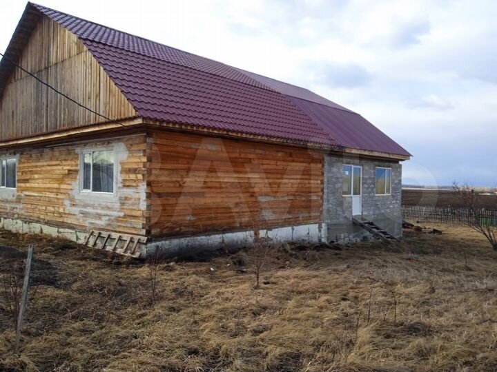 Дом 282,8 м² на участке 20 сот.