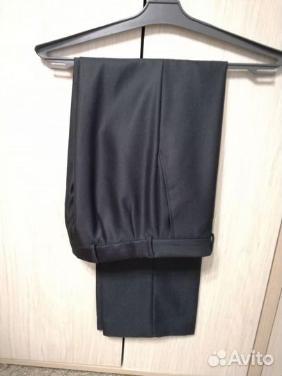 Костюм мужской молодежный