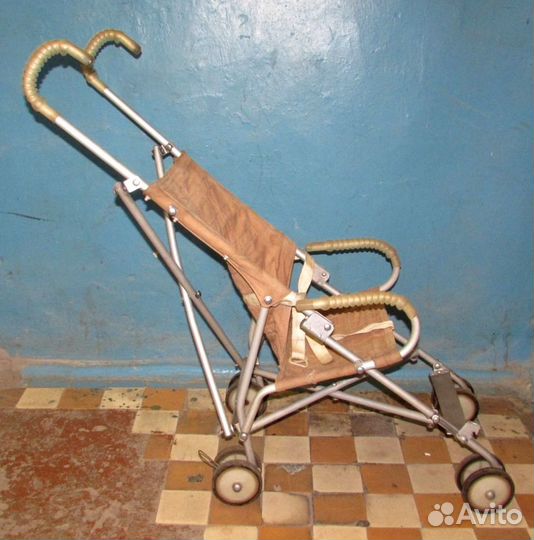 Коляска прогулочная детская советская
