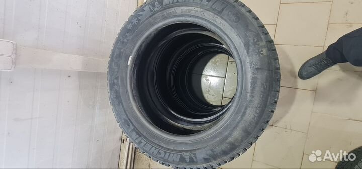 Michelin MXK Green 215/60 R17