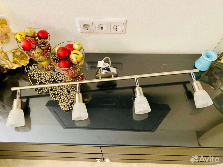 Люстра + 2 светильника