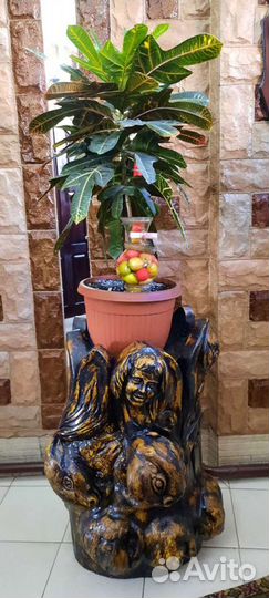 Подцветочник из дерева