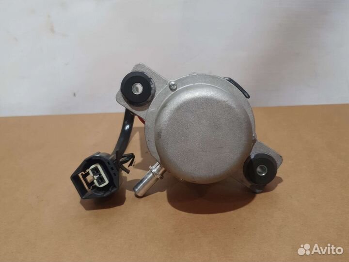 Вакуумный насос тормоза Range Rover 4.2