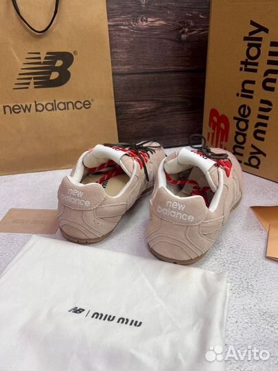 Кроссовки New Balance 530 Miu Miu