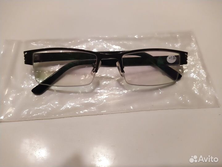 Очки для зрения +1