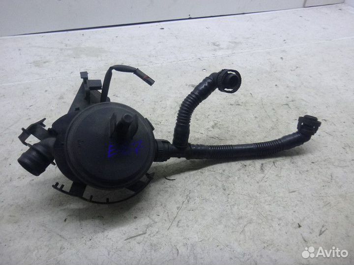 Клапан вентиляции картерных газов BMW E87/E81 2004