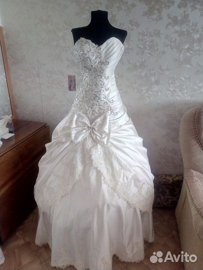 Свадебные платья